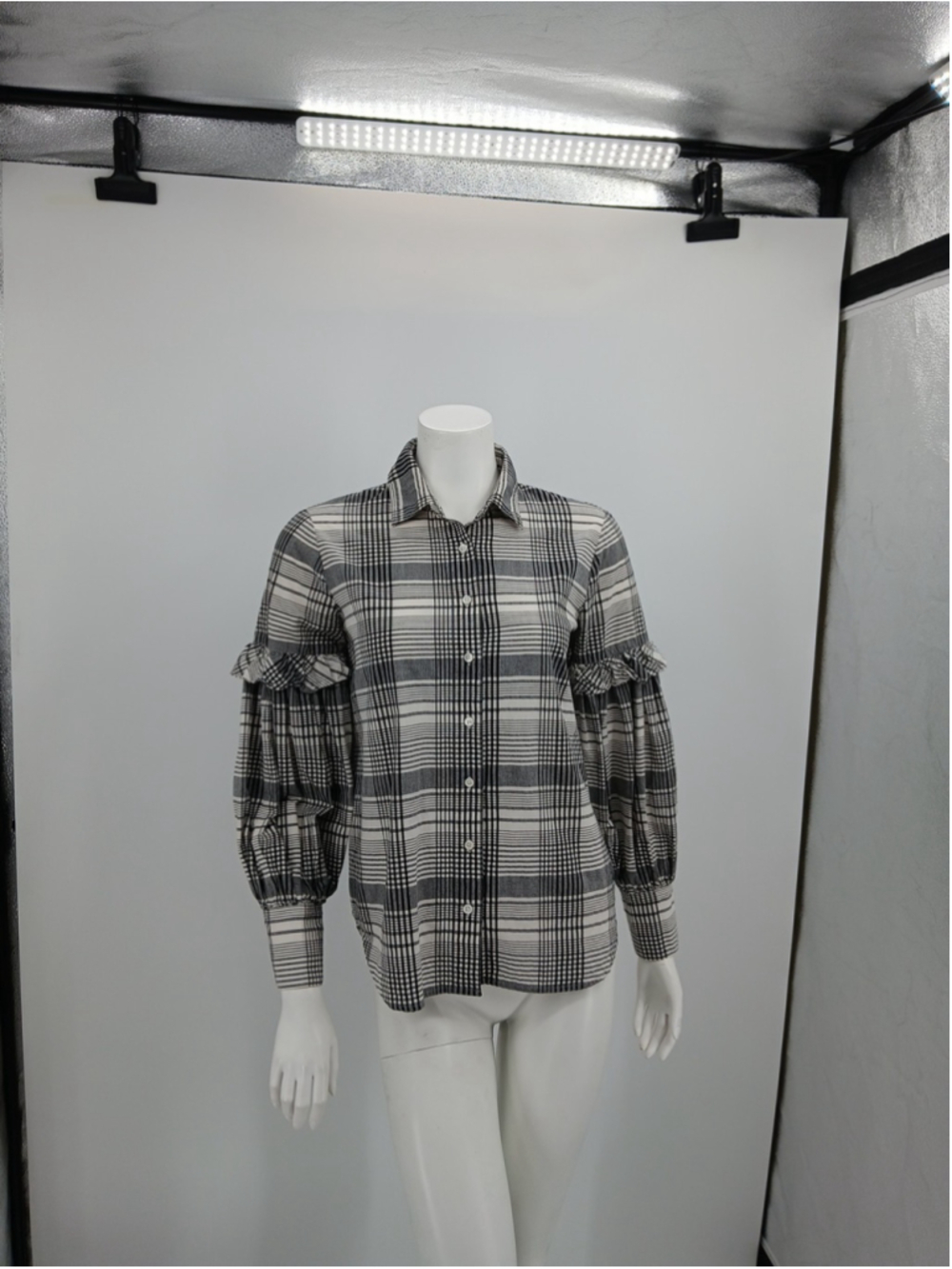 Robert Rodriguez Black Off White Plaid Cotton Blouse Size 4 Ruffle